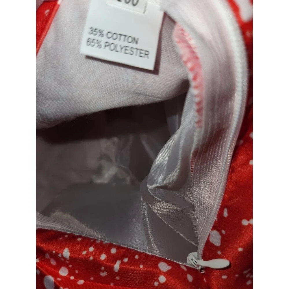 Unbranded covered dress features